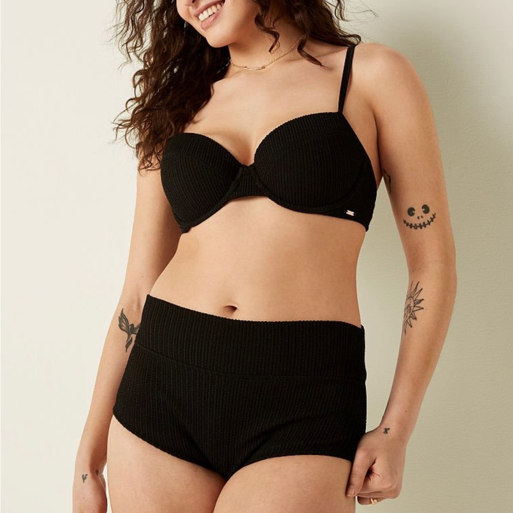 NWT Victoria’s Secret high waist bikini 👙